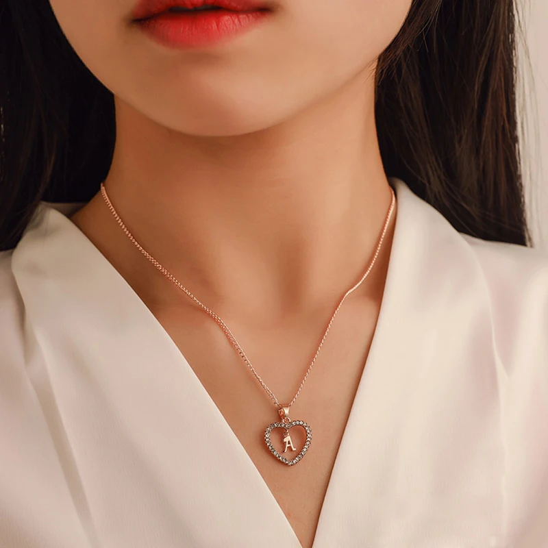 Ожерелье 26 Initial женское колье с подвеской под шею без ключиц надписью и именем