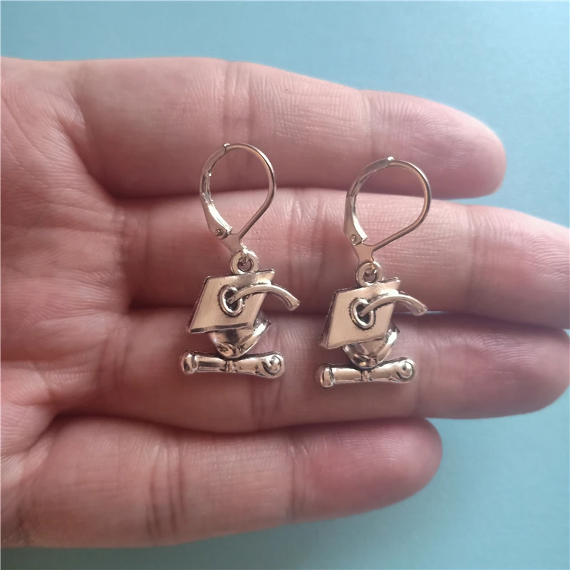 

Tiny Graduation Cap Leverback Earring, Dainty Charm Minimalist Jewelry, Antique Silver Color Graduation Earrings Dropshipping