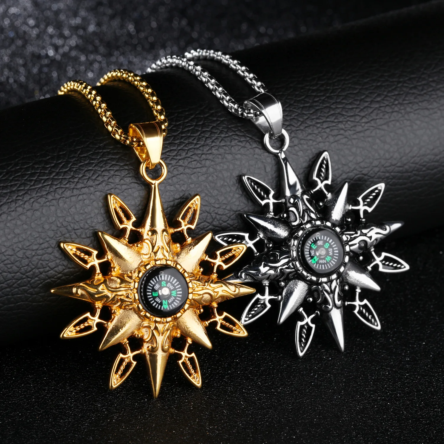 

GorGor New Arrivals Creative Titanium Steel Turning Compass Pendant Necklace for Women Jewelry Gift 1288