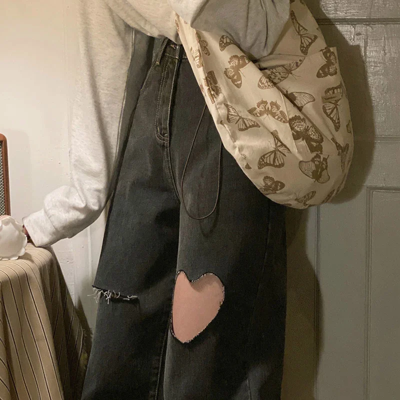 

2021 streetwear Heart shaped hole jeans for women high waist mom jeans vintage Black denim pants Full Length trouser Harajuku