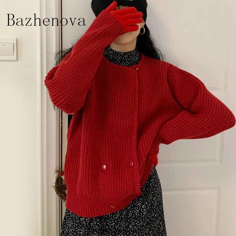 

Женские Элегантные однотонные вязаные свитера Bazhenova, зимний свободный свитер для девочек, женские Уникальные вязаные куртки на пуговицах, ...