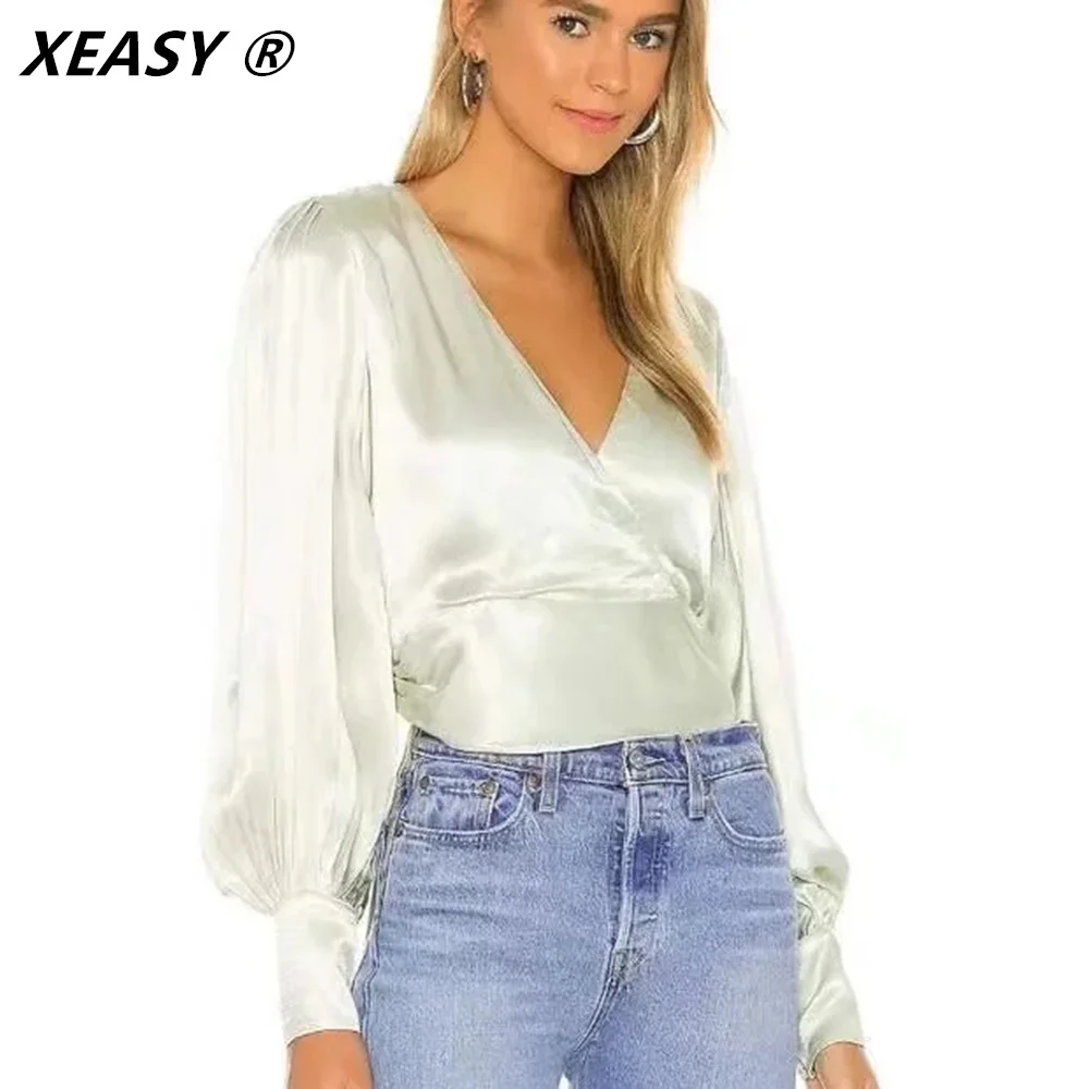 

Женская атласная блузка с длинным рукавом, открытой спиной и V-образным вырезом