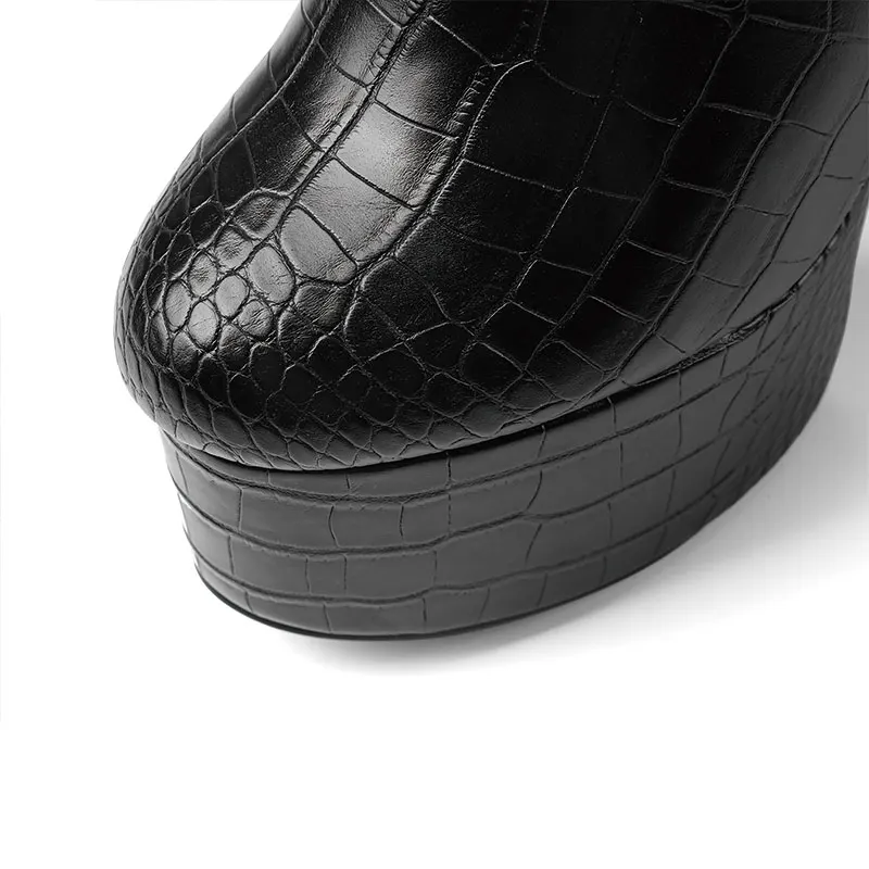 Женские полусапожки из искусственной кожи Sgesvier черные коричневые на платформе