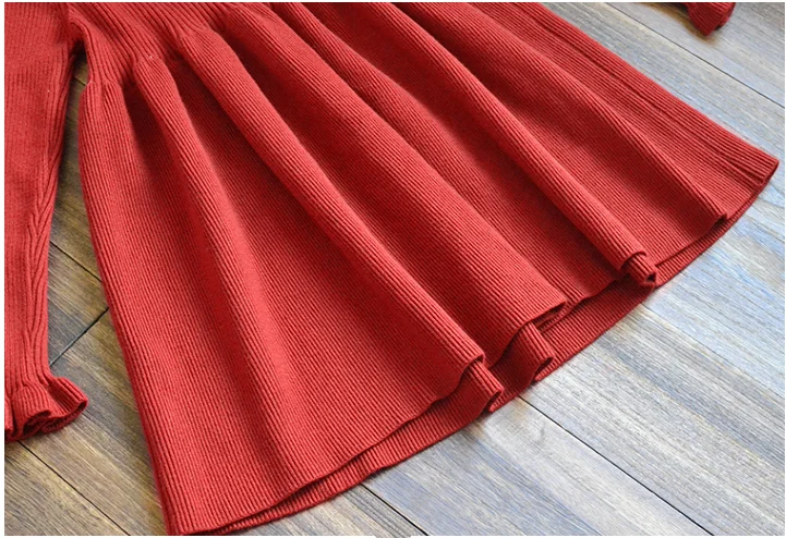 Милое трикотажное платье для маленьких девочек рождественское красное до колена