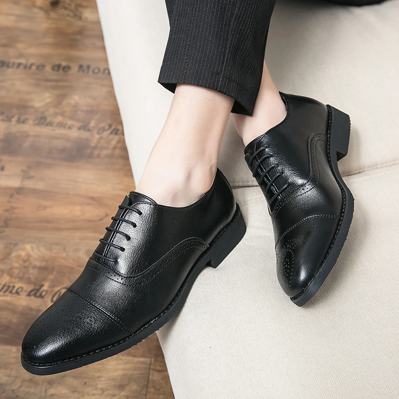 

New Men's Shoes Large size Men's Business Casual Leather Shoes with pointed toe and low top Club shoes Zapatos para hombres38-47