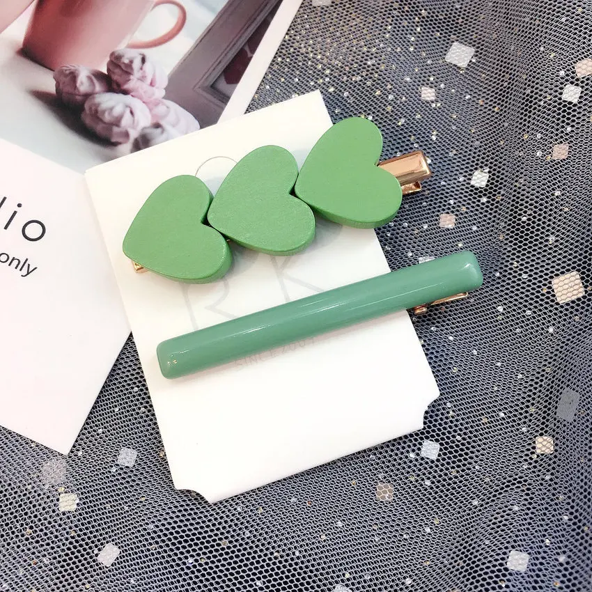 Корейские заколки из дерева в форме сердца в стиле осени для девочек и женщин, модные аксессуары оптом.