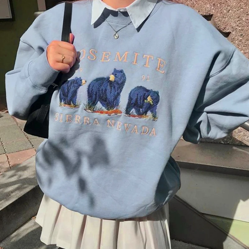 

Vintage Bear Embroid Sweatshirts Women Crewneck Loose Pullovers 2022 Autumn Fashion Streetwear O Neck Tops