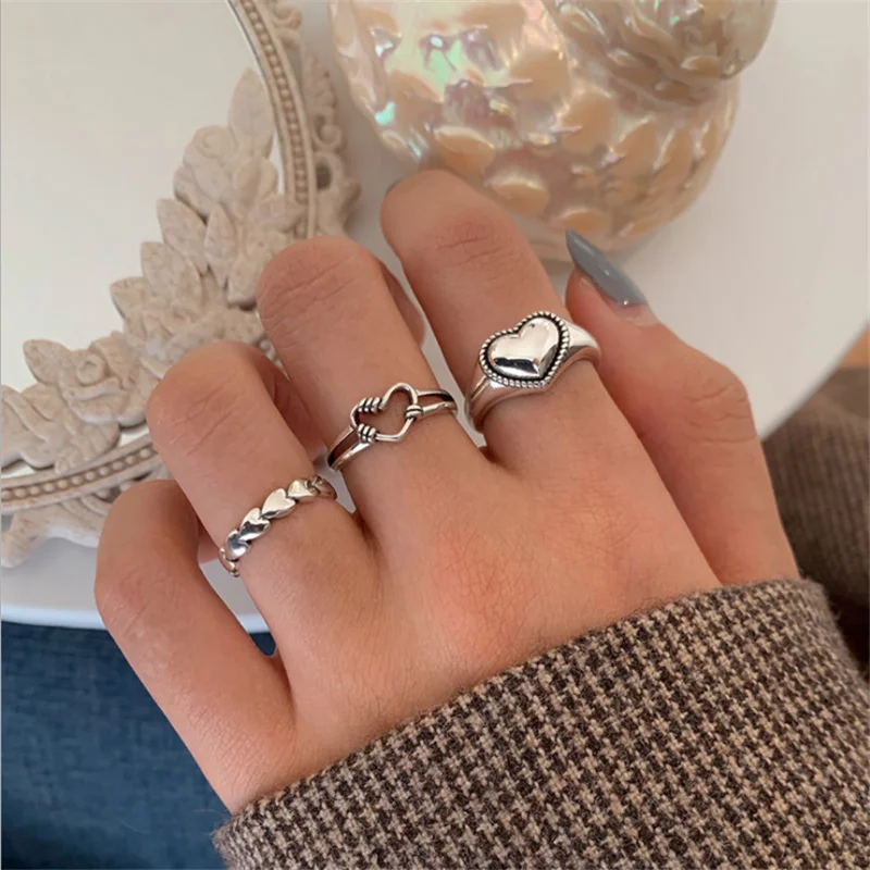 

Love Ring Fashion Heart-shaped Hollow Light Luxury Niche Retro Exquisite Opening Cold Wind Men's Women's Holiday Gifts Party Jew