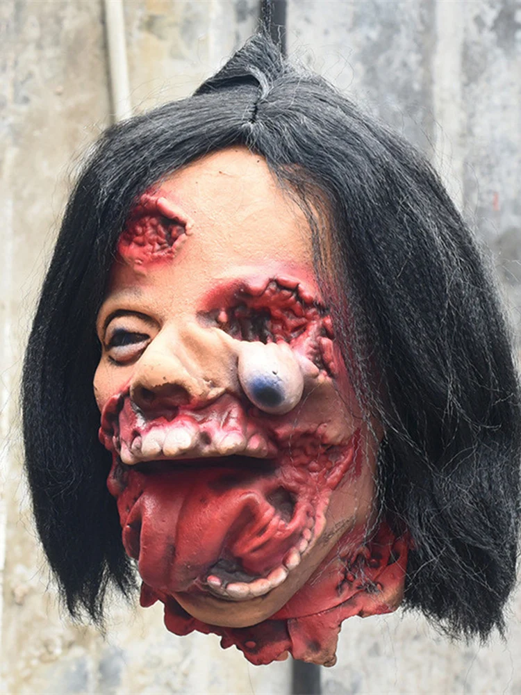 

Halloween Horror Tricky Props Rotting Decapitated Zombie Hanging Ghost Theme Costume Party Decoration Haunted House Decor Props