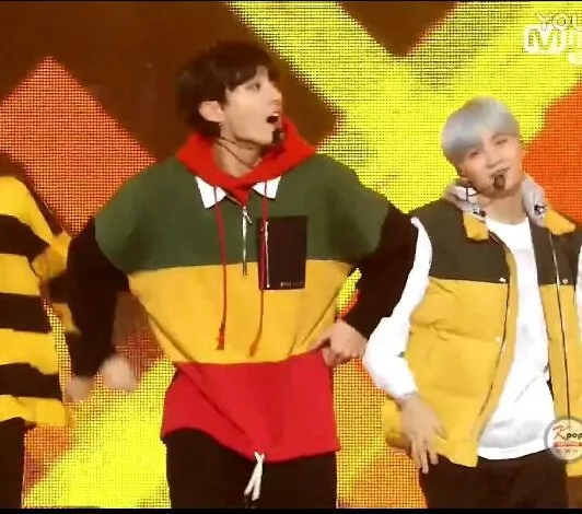 Толстовки с капюшоном в стиле K-POP Jung Kook одинаковый цвет одежда на молнии мужская и