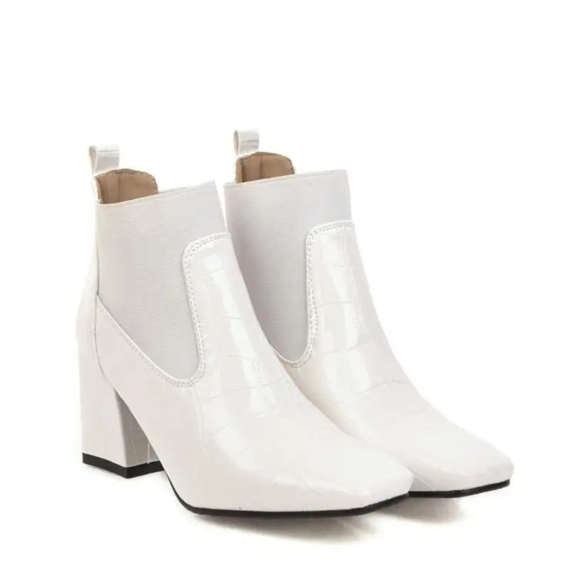 winter The New fashion Square head Thick heel British style boots Plus cashmere Keep warm High heel Women boots 34-18
