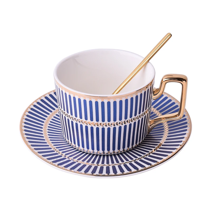 

British luxury ceramic coffee cup European small luxury coffee cup and saucer set home afternoon tea flower teacup spoon mug