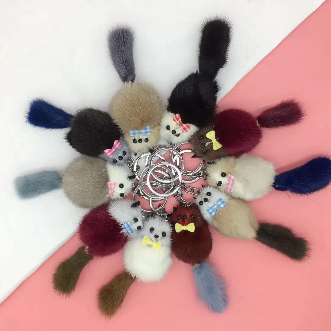 Женский брелок из меха норки и лисы |