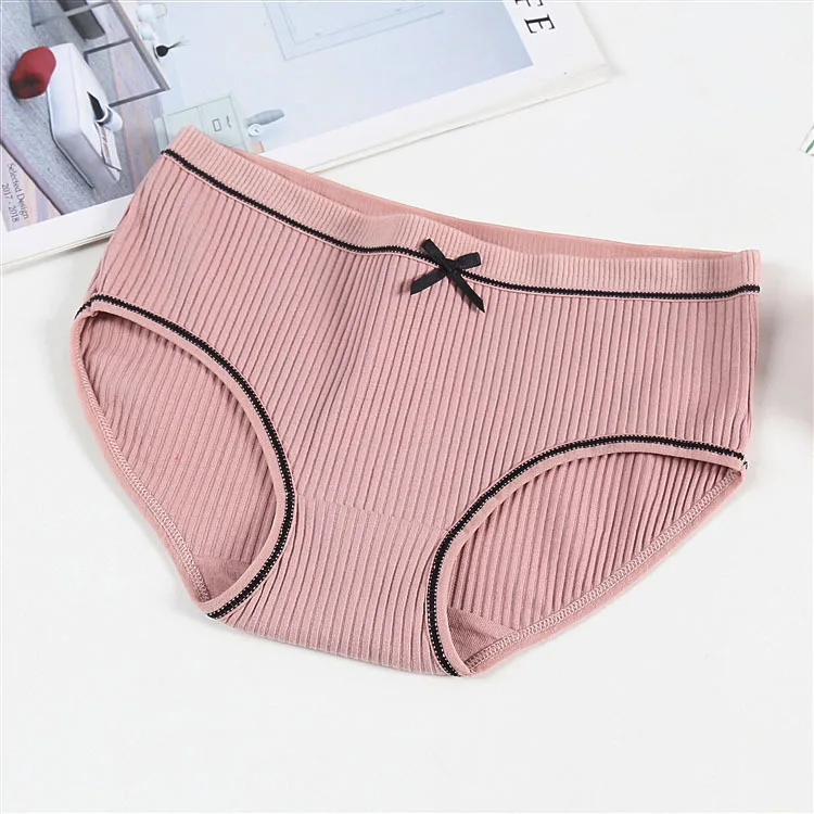 Женские хлопковые трусы со средней посадкой с буквенным принтом | Мать и ребенок