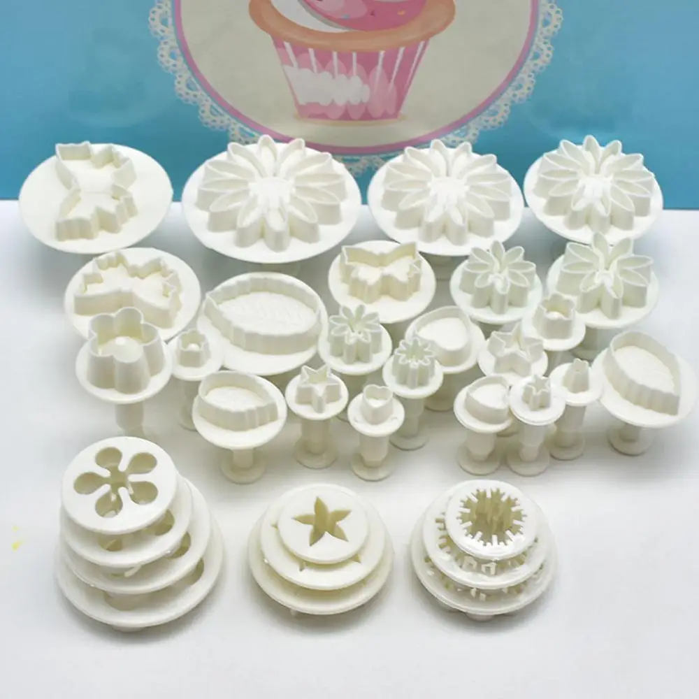

33 pieces / set Sugarcraft cake decoration tool set cutters Cookie mold accessories Fondant cake baking tools diver Biscuit U0Z9