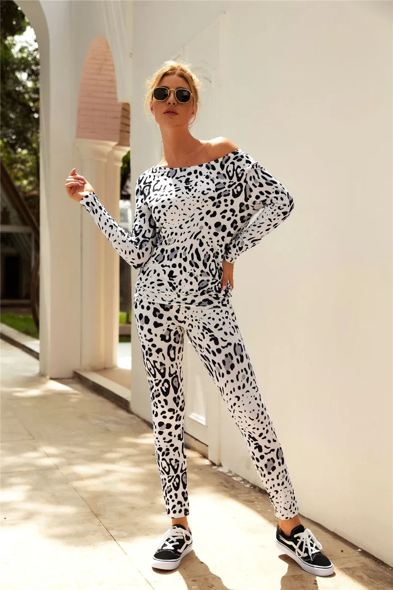 

Модный женский и острый костюм, длинный рукав, круглый вырез, длинные узкие брюки с камуфляжным принтом и узорами, комплекты осень-зима