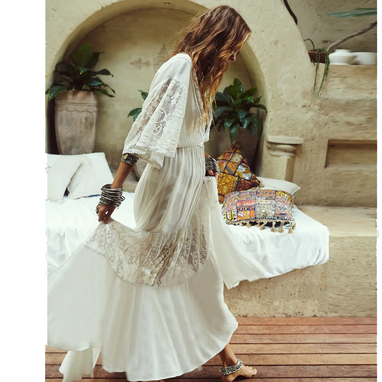 Женское хлопковое кружевное пляжное платье Летнее Длинное с глубоким вырезом