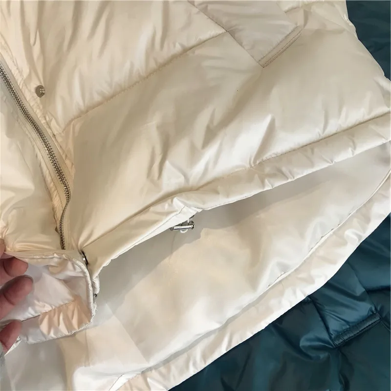 Женское зимнее пальто с рукавами реглан теплое короткое из плотного хлопка