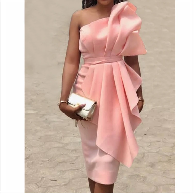 Модное Розовое женское платье с открытыми плечами гофрированное облегающее
