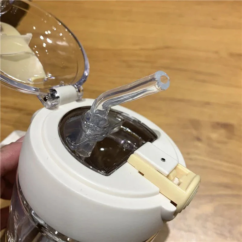 

420ML Cute Bear Sports Bottle With Straw Easy to Carry Travel Camping Drop Resistant Plastic Cup Girl Children's Water Kettle