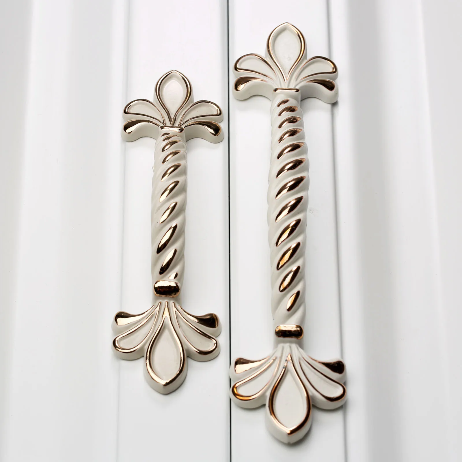 Kitchen Furniture Cabinet Drawer Door Pull Handles Cupboard Bedroom Knob Flower Gold White 64mm/96mm Zinc Alloy Vintage | Обустройство