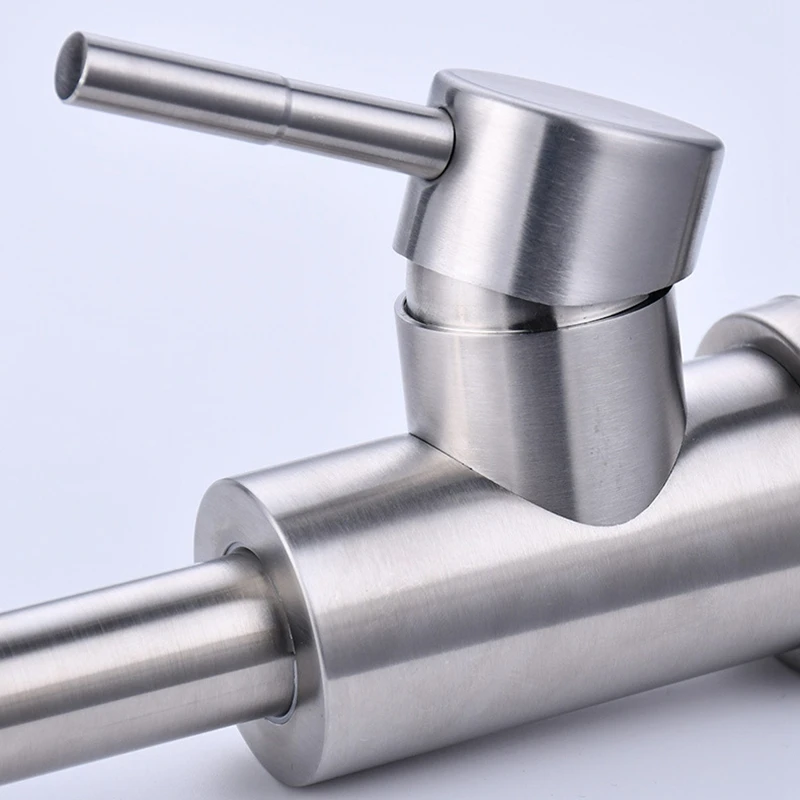 

304 Stainless Steel Kitchen Faucet Single Handle Single Hole Hot and Cold Water Faucet Home Commercial Sink Faucet