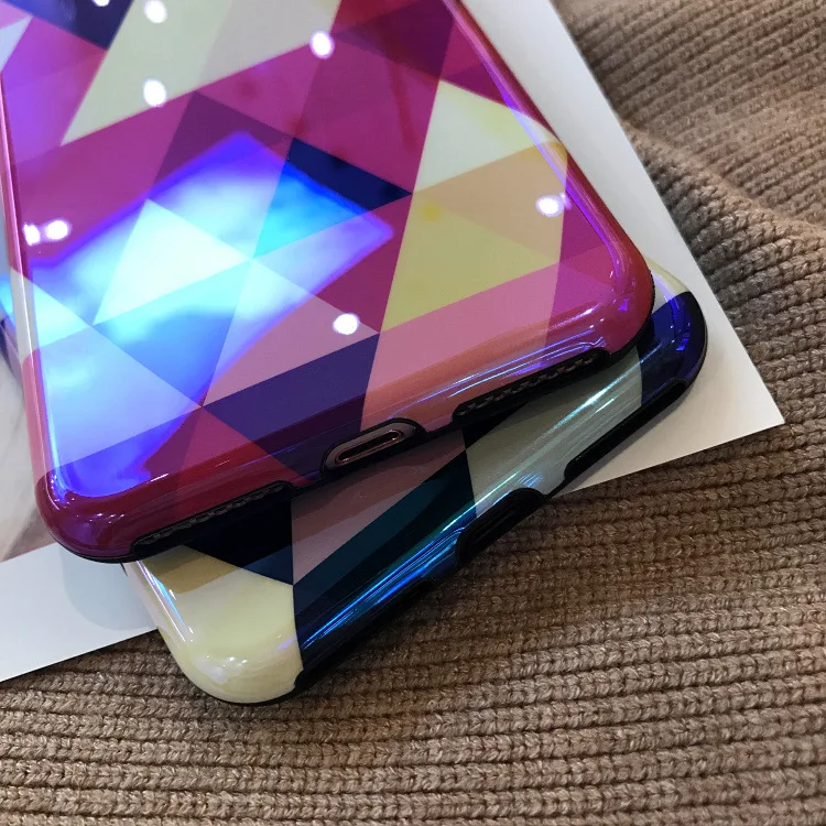 

All-Inclusive Drop-Resistant Cell Phone Case Shell Geometric Sleeve iPhone 8 Case