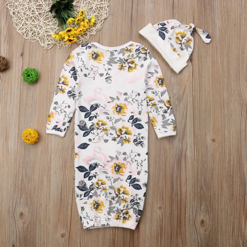 В американском стиле имеется в наличии на складе для малышей с цветочным узором