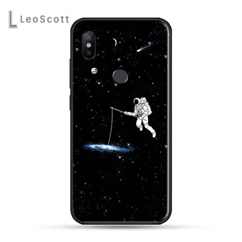 

Moon Astronaut Phone Case For Xiaomi Redmi 4x 5 plus 6A 7 7A 8 mi8 8lite 9 note 4 5 7 8 pro