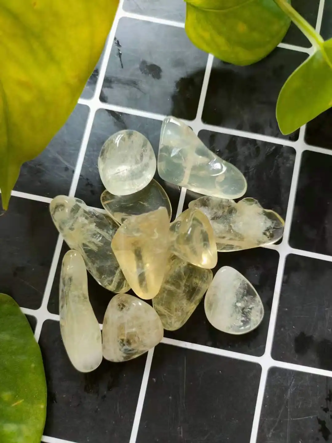 Натуральный топаз неправильной формы для украшения аквариума в горшке|Камни| |