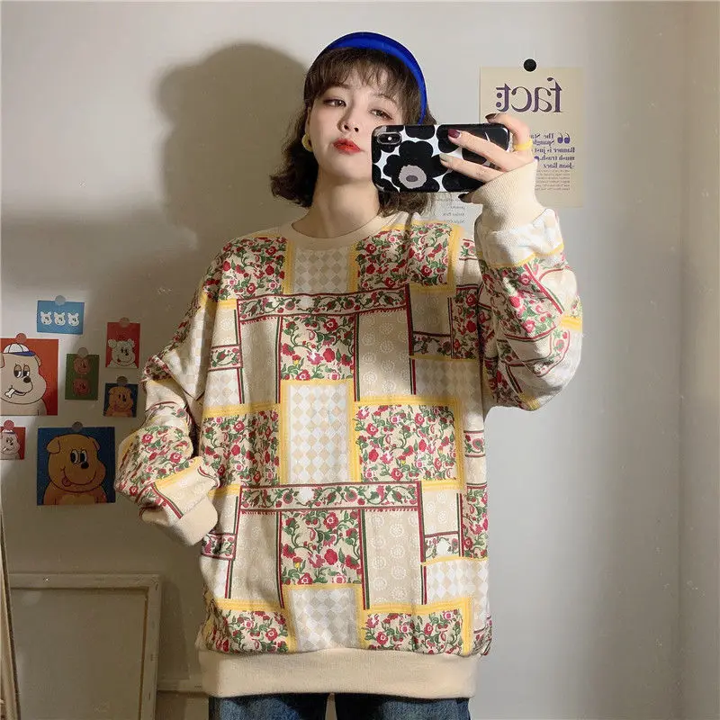 

Japanese sweet sweater female autumn and winter loose lovely gentle wind versatile jacket