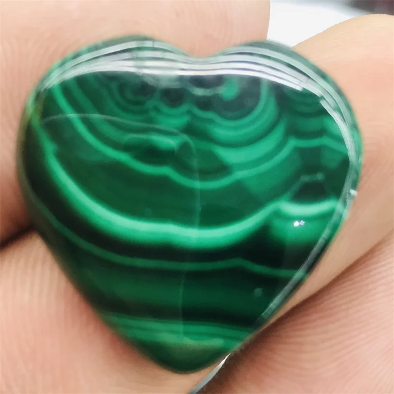 

Natural green malachite jade pendant Female jewelry Male healing crystal stone five-pointed star heart pendant jewelry AAAAA