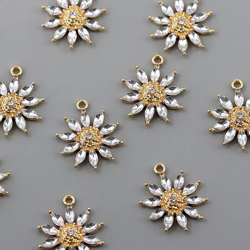 

Transparent Crystal Sunflower Charms Gold Color Metal Flower Necklace Pendant For DIY Jewelry Making Accessories Earring Crafts