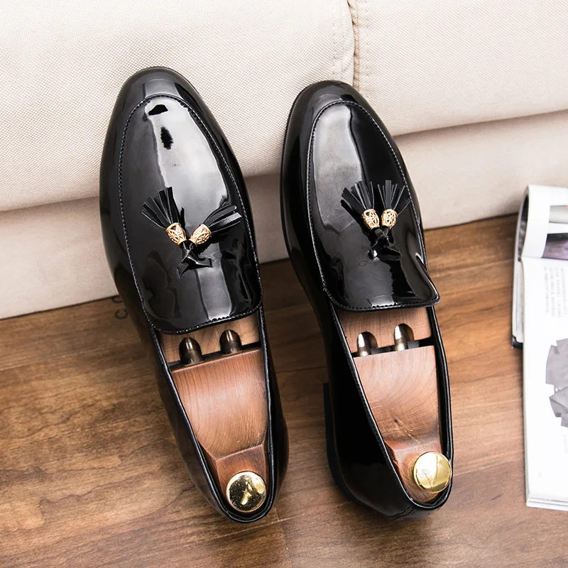 2020 зимние уличные модные мужские кожаные туфли Лоферы кроссовки для вождения без