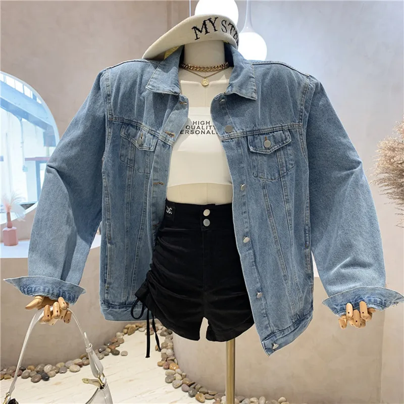 

Coats & Jackets