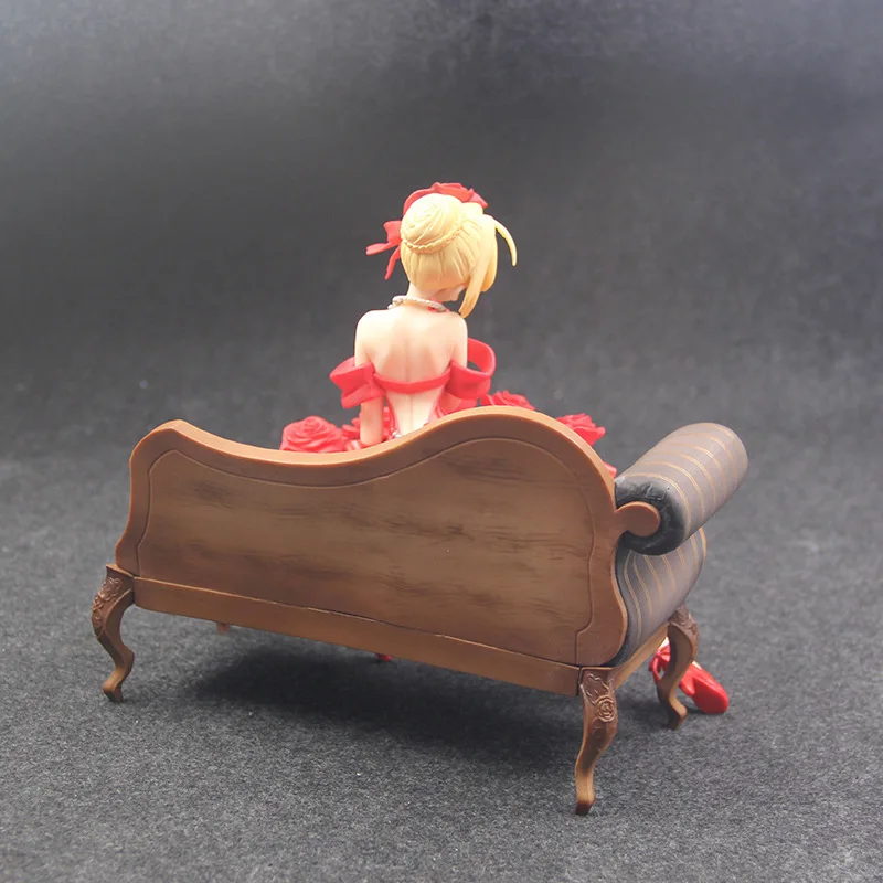 

Anime Fate Stay Night Extra Red dress Sexy Girls Saber Nero Claudius Caesar Augustus Germanicus PVC Action Figures Toys 24CM