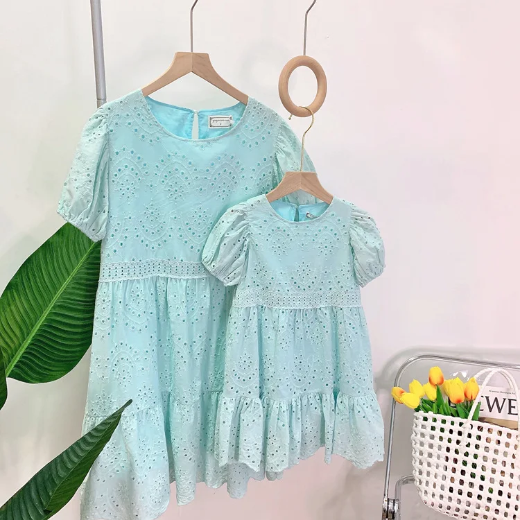 

2021 summer new parent-child women's dress girls embroidered hollow puff sleeve beach holiday skirt