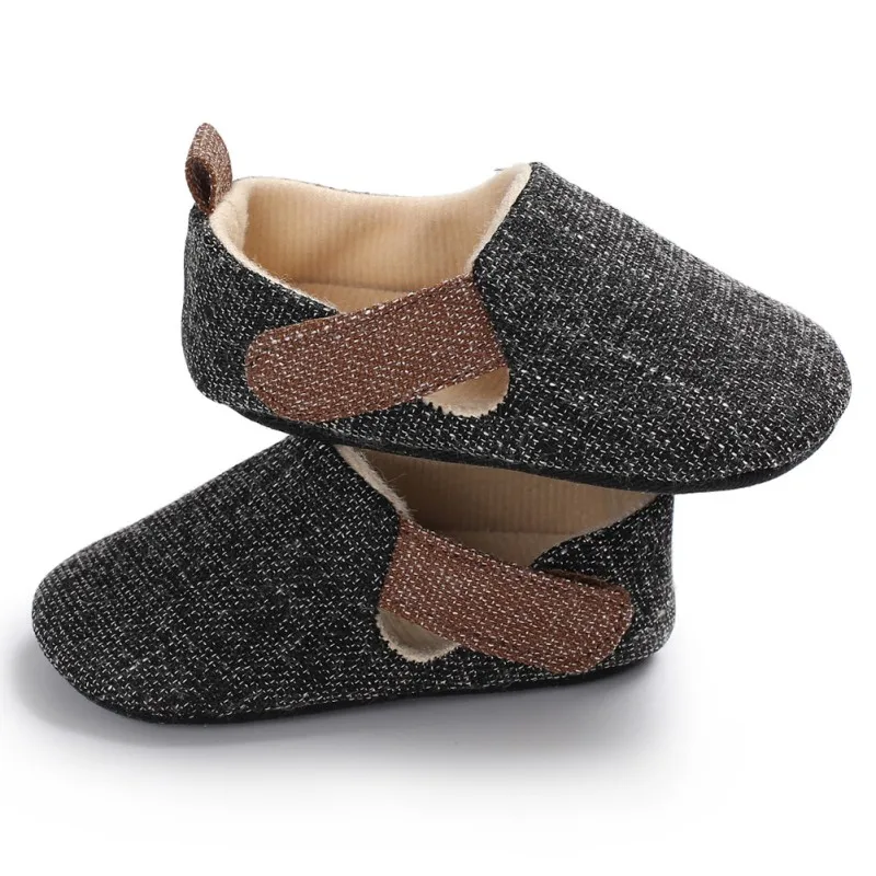 Модная обувь Bobys Sapatos темно-синего и серого цвета для маленьких мальчиков Милая