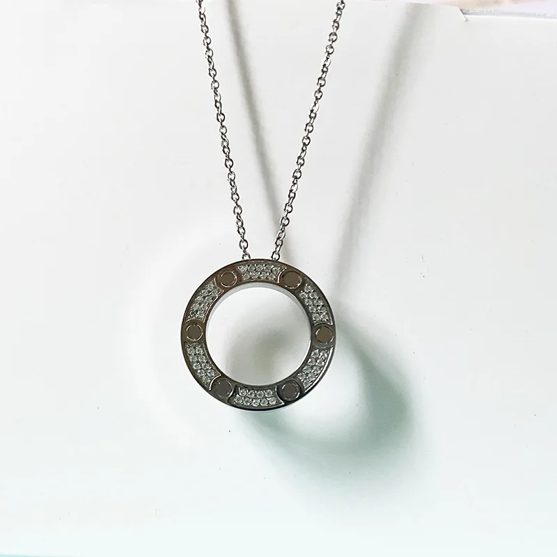 

Titanium steel necklace female love gypsophila clavicle chain with zircon European and American stainless steel necklace jewelry