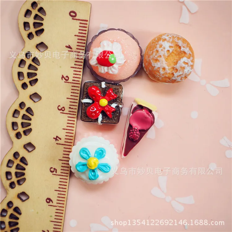10pcs Mini Food Cakes Bread Biscuit Dollhouse Miniature Kitchen Decoration for Children Kid Randomly Sent Mixed Set - купить по