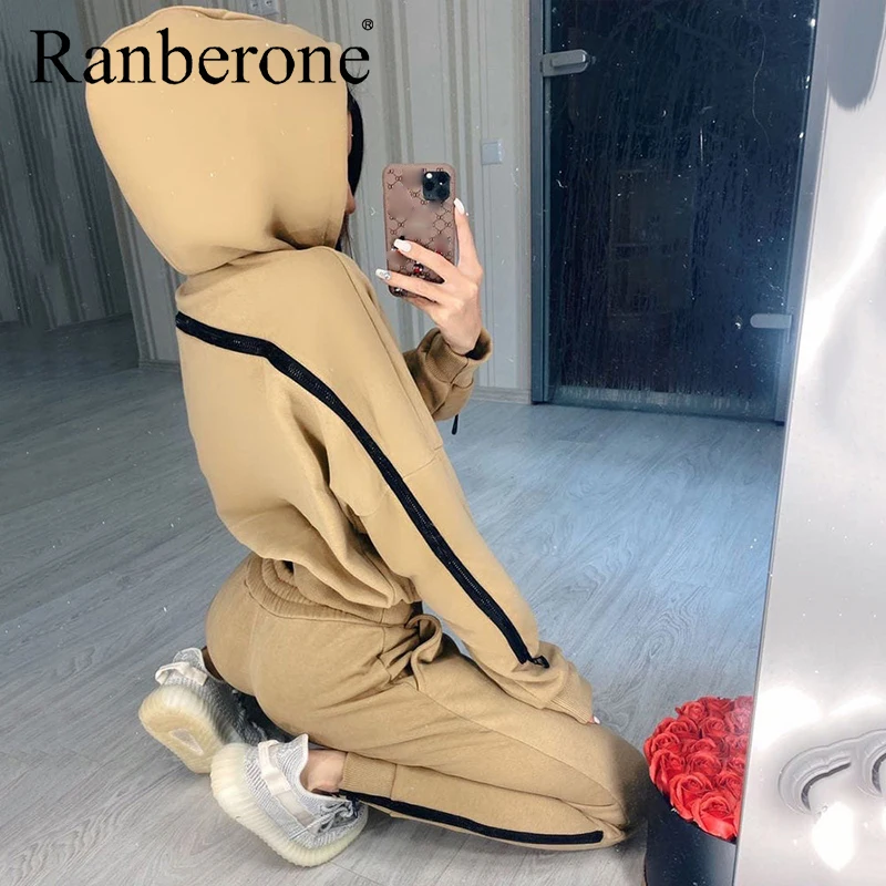 Two Piece Outfits Tracksuit Wives Sexy Back Zipper Hoodies Sweatshirt And Pocket Sweatpants Women Sport Suit Solid Sportswear