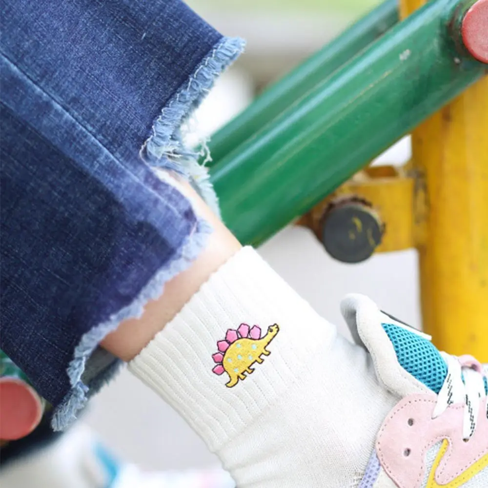 Носки женские хлопковые с вышивкой в виде динозавра | Женская одежда