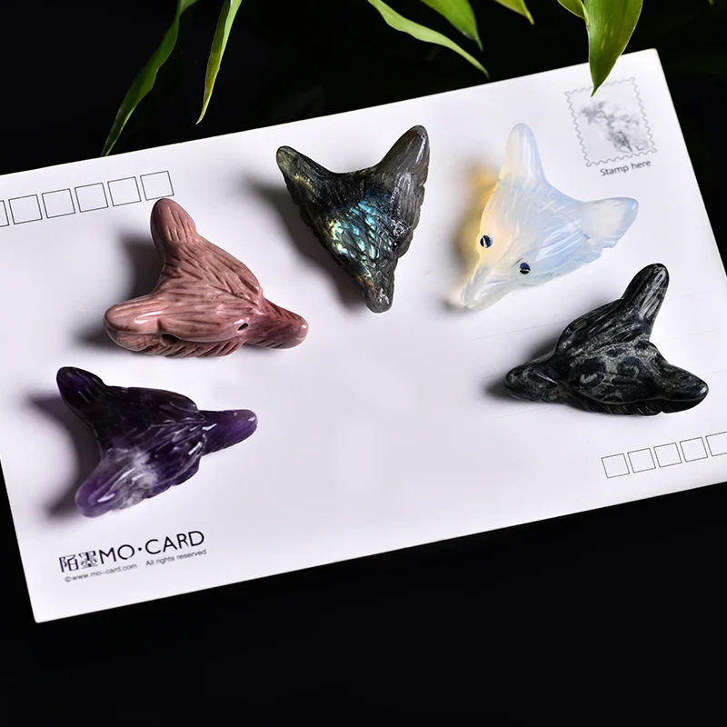 1 шт. изящная подвеска в виде волчьей головы с натуральным кристаллом розовый