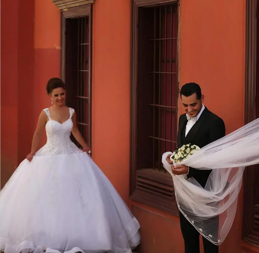 

2021 Lace Custom Made Wedding Dresses White Ivory Bridal Gowns Sweetheart Neck Plus Size Up Back Beading Organza