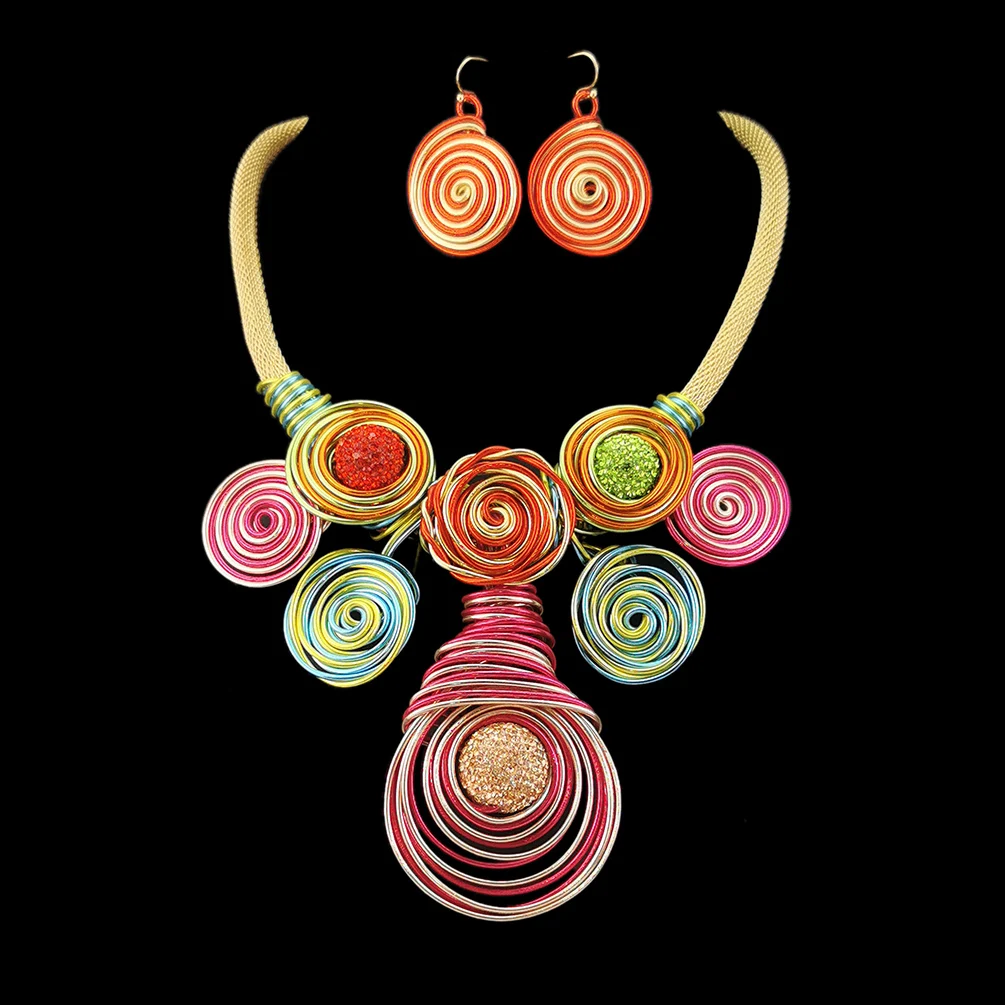 

Ethnic Handmade African Necklace Crystal Gems Pendant Gold Chain Vintage Statement Necklace Women Party Jewelry Dubai UKMOC