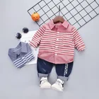 Новинка весны 2020, костюм для мальчиков, рубашка с длинным рукавом, джинсовый костюм, топ в полоску и брюки, комплект из 2 предметов, красный, синий цвет, для мальчиков