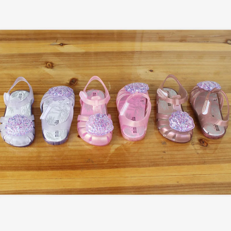 

2020 Summer Girls Sandals Sequin PVC Jelly shoes Mini Melissa Sandals Children Shell fashion Baby Princess Beach shoes SO001