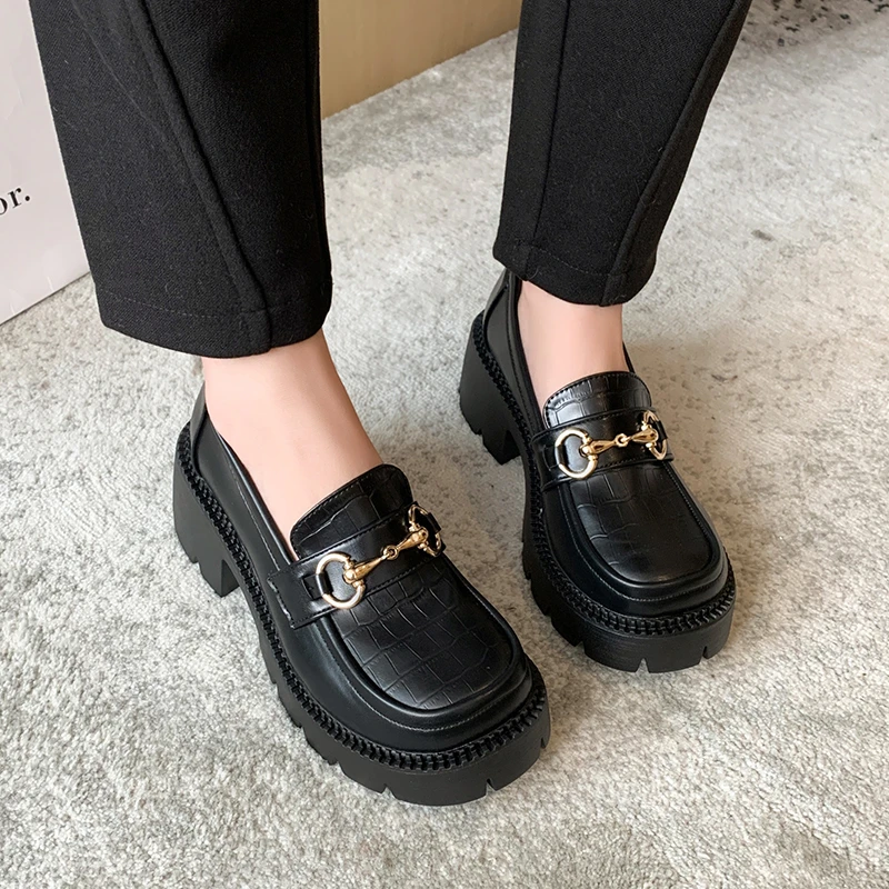 

2021 Spring and Autumn New Fashion Women's Shoes Casual Women's Small Leather Shoes Thick-soled Increased Women's Shoes