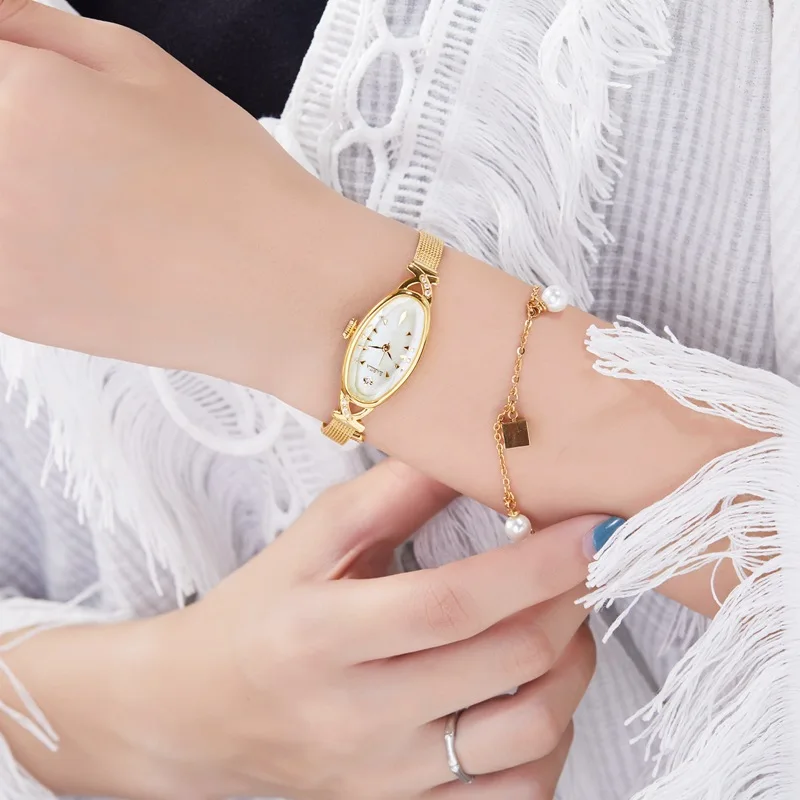 Retro Style Oval fiber small watch luxury inlaid diamond women's watch temperament quartz gold watch