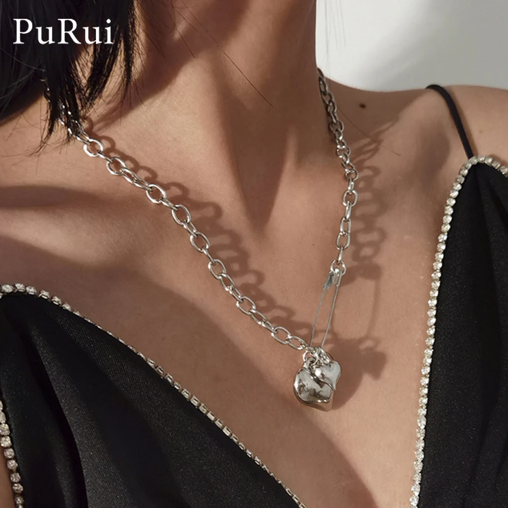

2020 Simple Love Heart Charm Pendant Necklace Silver Color Pin Chains Necklaces for Women Jewelry Gifts Goth Collar Femme